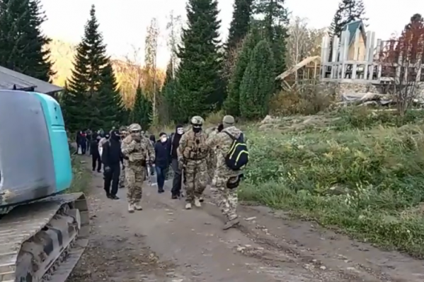 Силовики зашли в Город Солнца Силовики зашли в Город Солнца