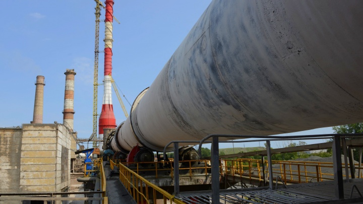 Самую мощную печь Красноярского цементного завода остановили для подключения нового фильтра