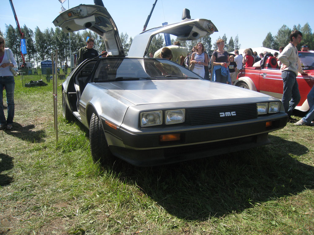 DeLorean. Настоящая легенда! DeLorean. Настоящая легенда!