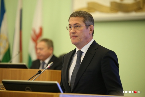 Хабиров обещал решить проблемы дольщиков в ближайшие годы Хабиров обещал решить проблемы дольщиков в ближайшие годы