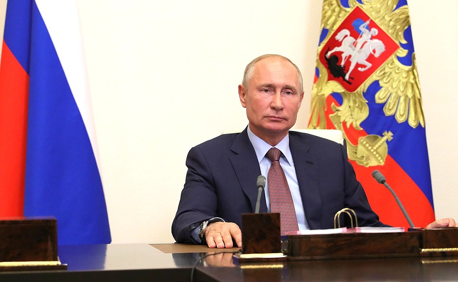 Путин призвал запасников на военные сборы в 2020 году