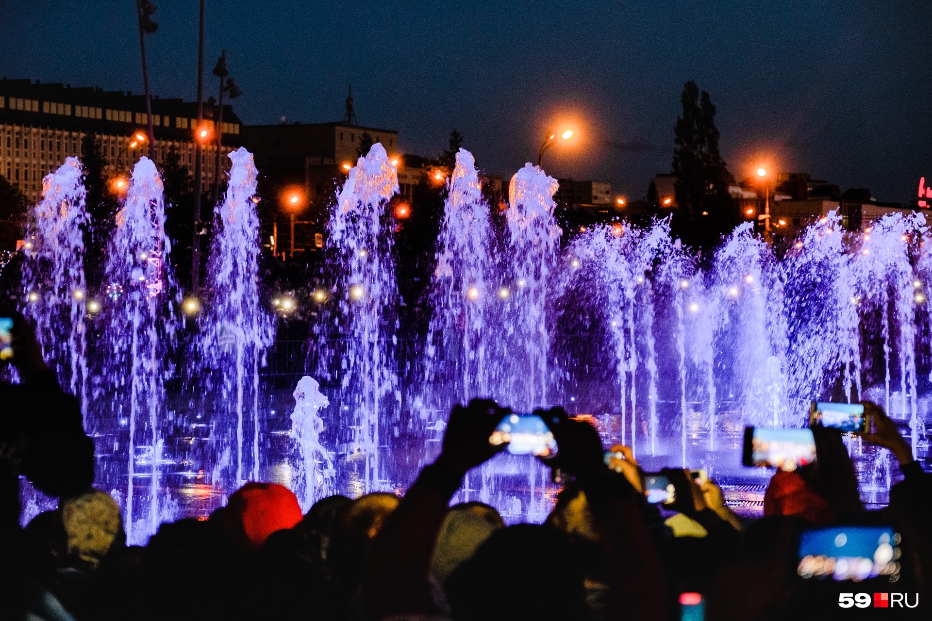 В Перми продлили работу фонтанов на эспланаде