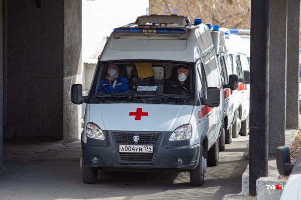 Пока одни челябинцы томятся в очереди на КТ, другие не могут дождаться скорой, чтобы отправиться на эту диагностику Пока одни челябинцы томятся в очереди на КТ, другие не могут дождаться скорой, чтобы отправиться на эту диагностику