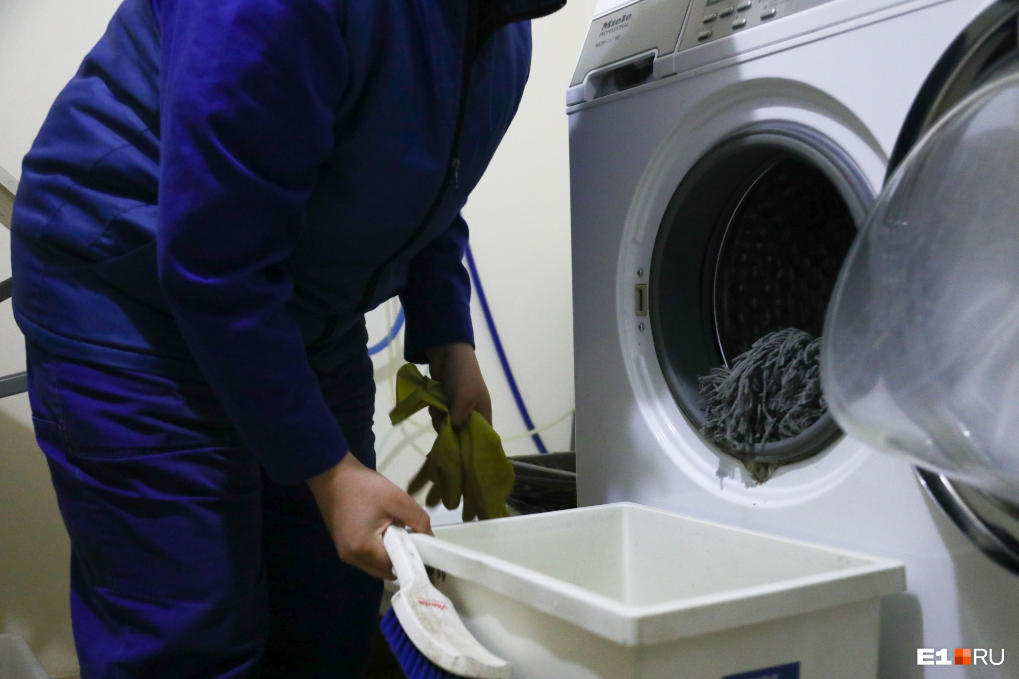 Должны ли больные COVID-19 мыть полы в обсерваторах Екатеринбурга: ответ оперативного штаба