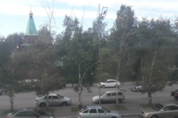 Курганцев вновь предупреждают о сильном ветре и дождях Курганцев вновь предупреждают о сильном ветре и дождях