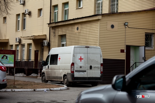 Самое большое поражение легких у мужчины составило 65% Самое большое поражение легких у мужчины составило 65%