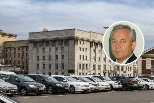 Геннадий Шилохвостов заработал в прошлом году больше 3 миллионов рублей. Если допустить, что это только зарплата, то его ежемесячный доход может составлять около 280 тысяч рублей Геннадий Шилохвостов заработал в прошлом году больше 3 миллионов рублей. Если допустить, что это только зарплата, то его ежемесячный доход может составлять около 280 тысяч рублей