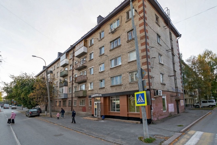 Причину смерти мужчины, чье тело нашли в квартире, не удалось установить Причину смерти мужчины, чье тело нашли в квартире, не удалось установить