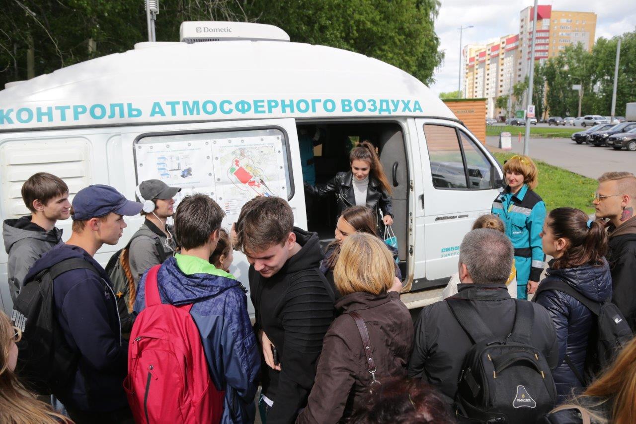 Передвижная лаборатория позволяет сделать замеры в любой части города Передвижная лаборатория позволяет сделать замеры в любой части города