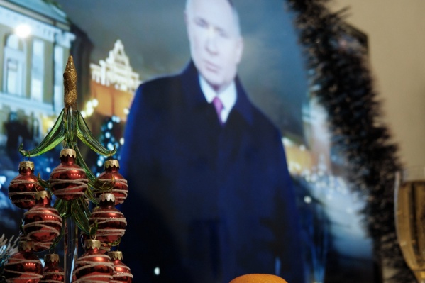 Кому-то остужать шампанское придется вечером 31-го, после работы Кому-то остужать шампанское придется вечером 31-го, после работы
