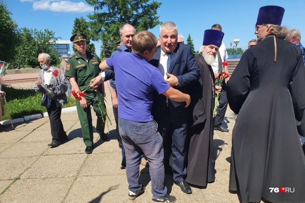 Глава Рыбинска Денис Добряков считает, что блогер сам спровоцировал скандал Глава Рыбинска Денис Добряков считает, что блогер сам спровоцировал скандал