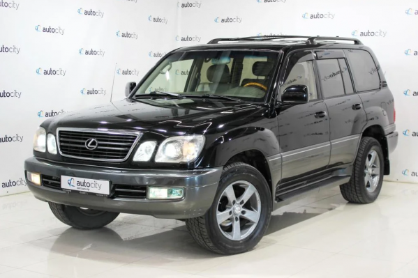 Lexus LX 470, 2002 год Lexus LX 470, 2002 год