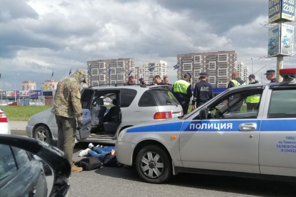 Силовики пока не раскрывают подробности дела Силовики пока не раскрывают подробности дела