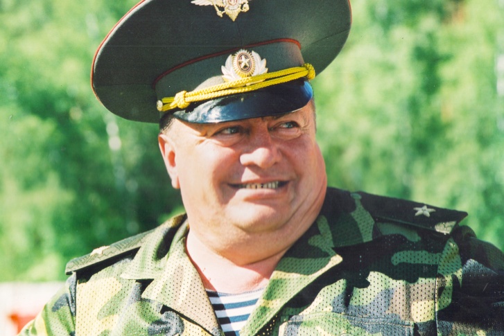 Алексей Власов был награжден орденом Мужества, орденом Почета, медалями «За безупречную службу» всех степеней и другими наградами