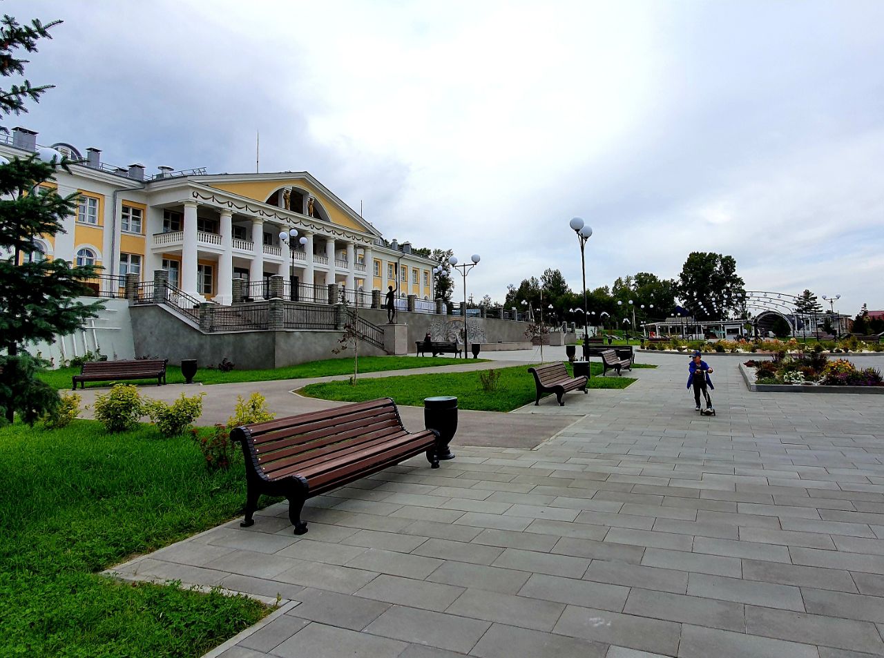 Дворец культуры в Салаире после ремонта Дворец культуры в Салаире после ремонта