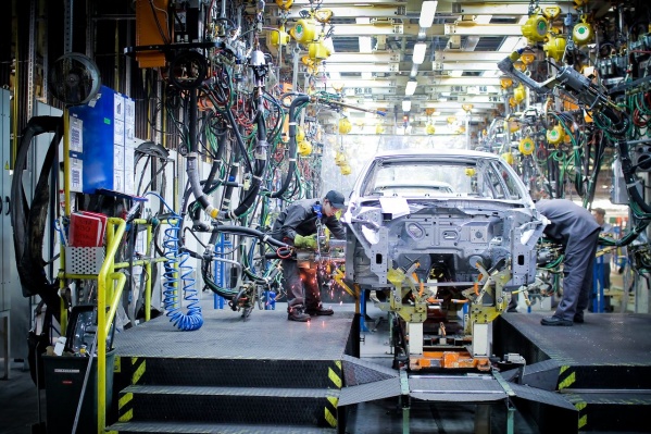 В апреле российские автозаводы стояли по трём причинам: дефицит запчастей, карантинные меры и устрашающее падение спроса В апреле российские автозаводы стояли по трём причинам: дефицит запчастей, карантинные меры и устрашающее падение спроса