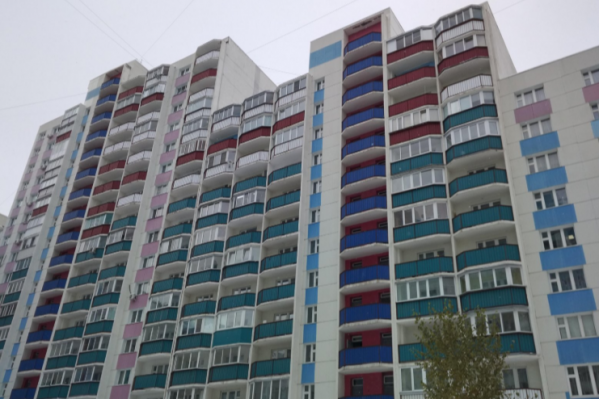 На месте работают сотрудники правоохранительных органов На месте работают сотрудники правоохранительных органов