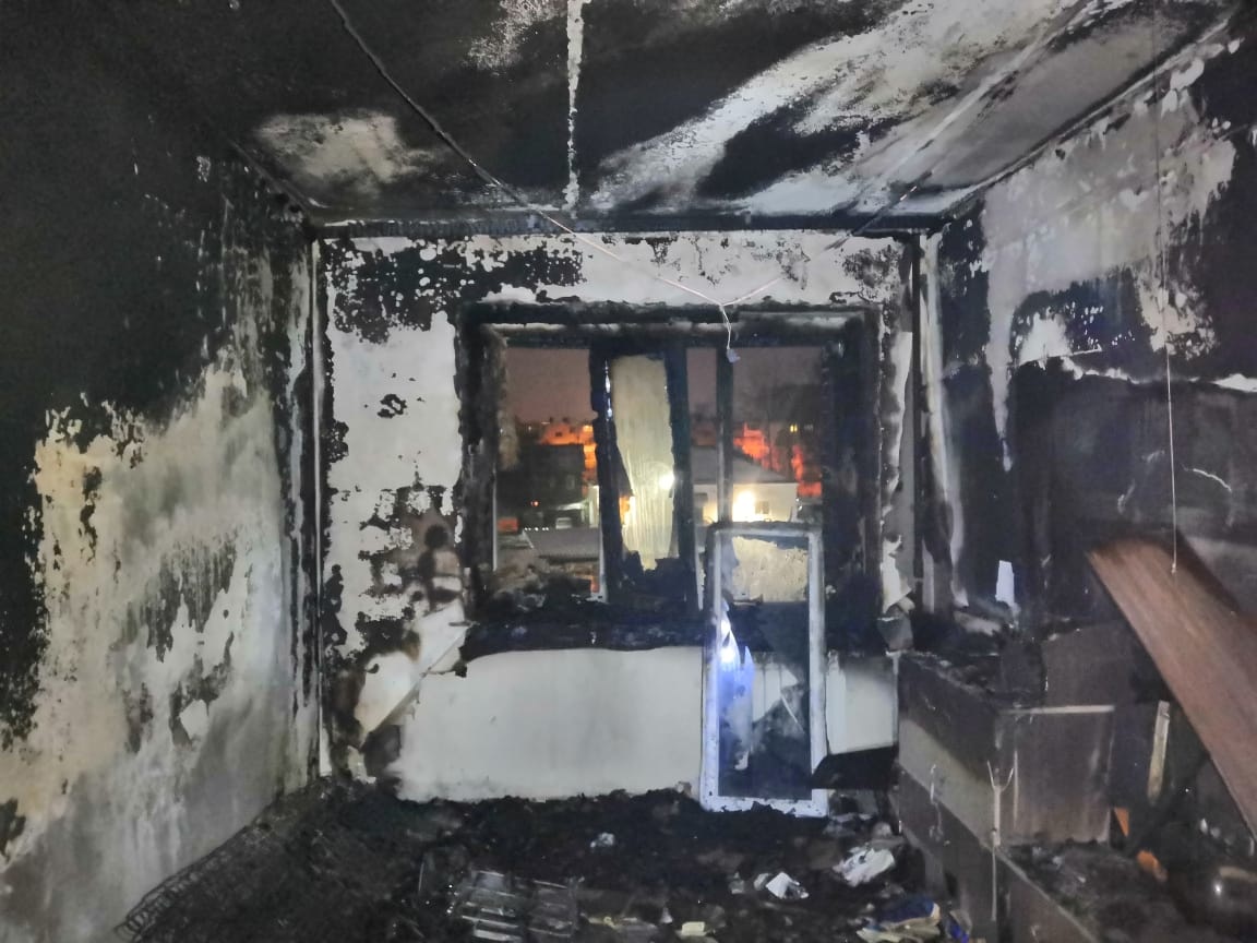 При пожаре в 14-этажном доме в Архангельске пострадала женщина