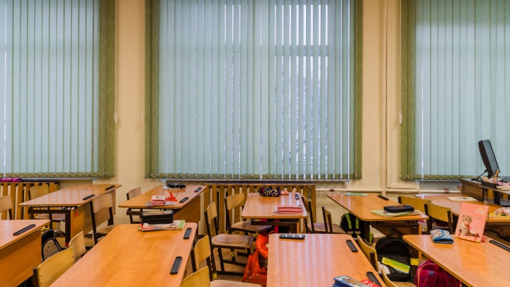 Классы в 94 школах Прикамья закрыты на карантин из-за коронавируса