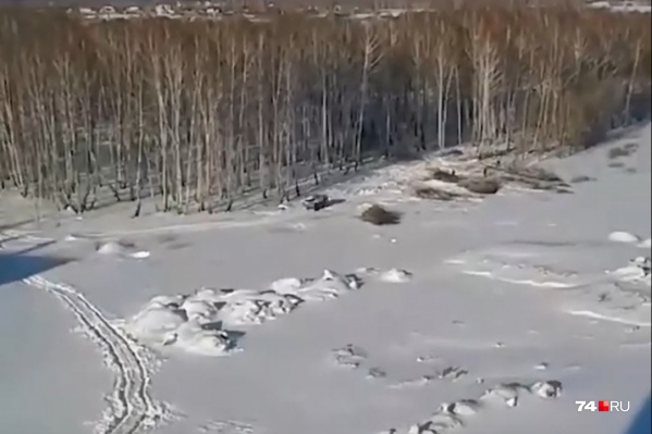 Разрешение на этот лесочек мэрия не выдавала Разрешение на этот лесочек мэрия не выдавала