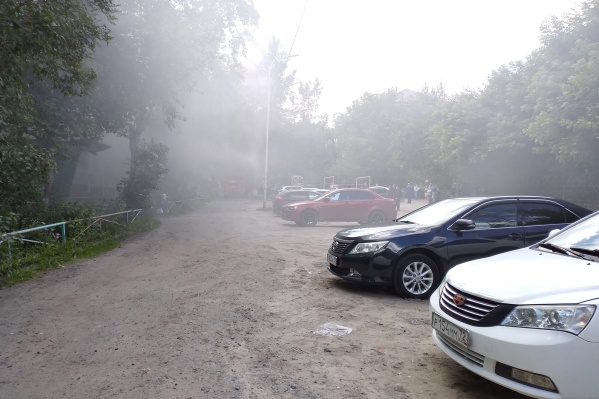 Пожар произошел днем в 8 доме по улице Пермякова Пожар произошел днем в 8 доме по улице Пермякова