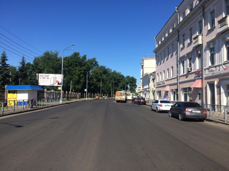Три рейсовых автобуса столкнулись в центре Архангельска. Пострадали 7 пассажиров