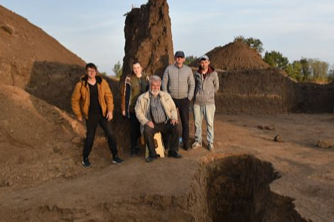 Археологи нашли на Дону загадочную могилу знатного человека из Приуралья