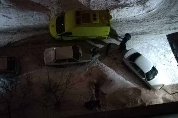 Трагедию сняли соседи погибшего Трагедию сняли соседи погибшего