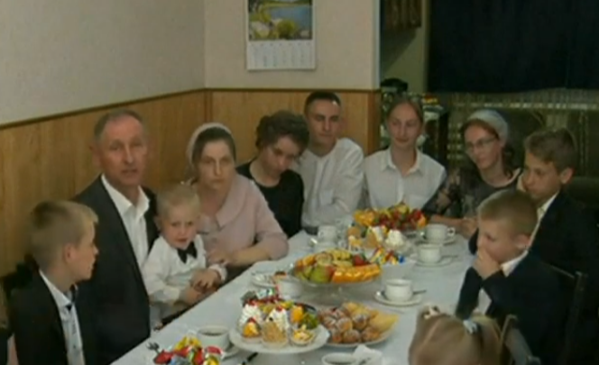 Семья с 11 детьми из Ростовской области обратилась к Владимиру Путину на прямой линии
