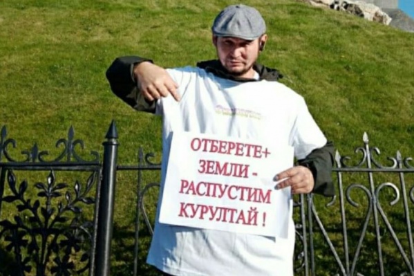 Ильгам Янбердин выступил за отмену нового законопроекта Ильгам Янбердин выступил за отмену нового законопроекта