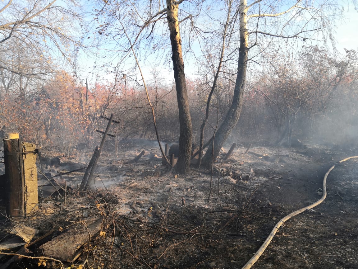 Площадь пожара составила 600 кв. метров Площадь пожара составила 600 кв. метров
