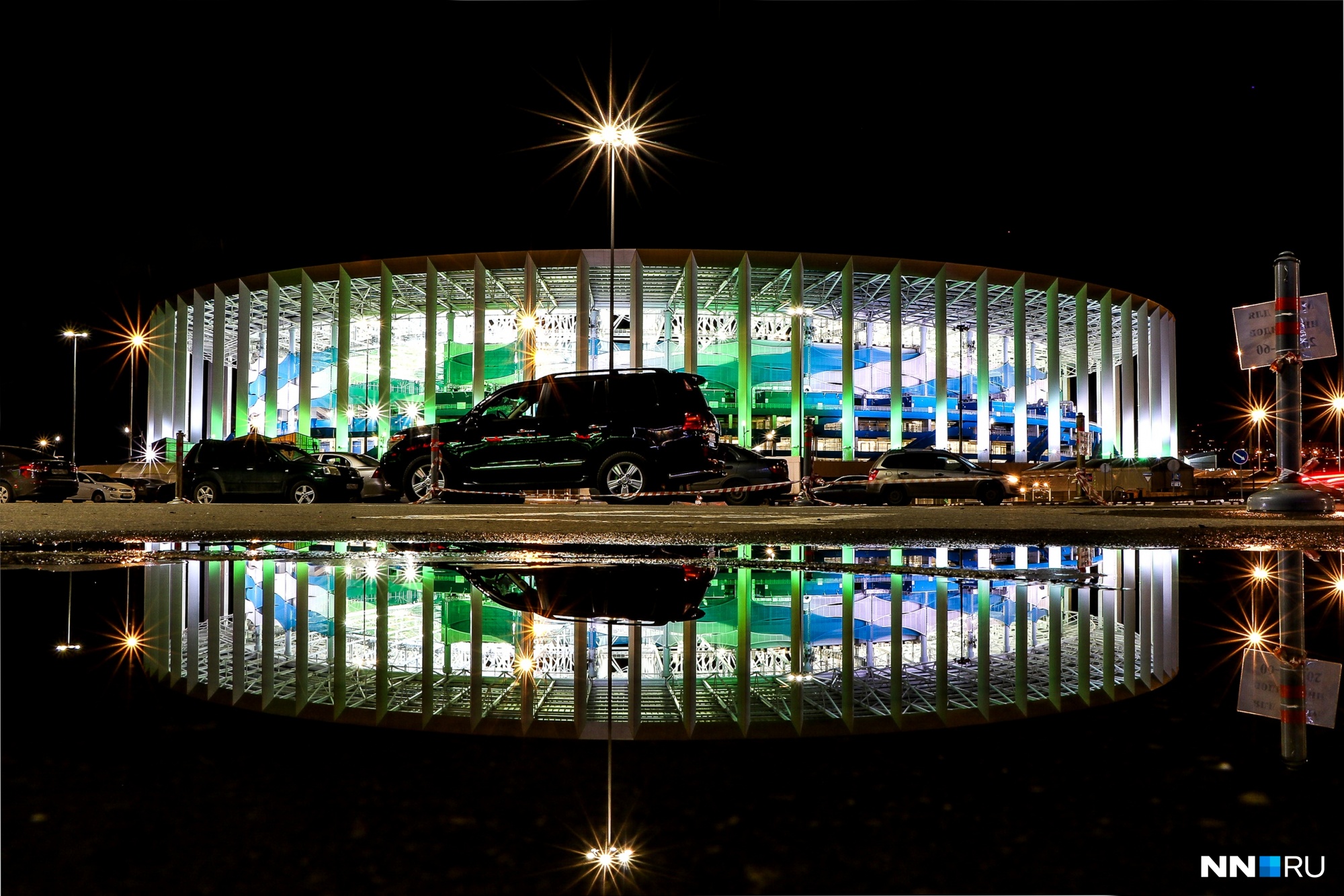 На парковке стадиона «Нижний Новгород» появится бесплатный автокинотеатр