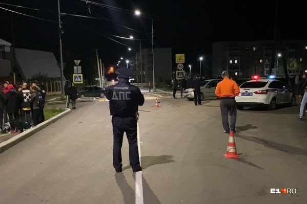 Пьяный водитель насмерть сбил девочку и скрылся с места аварии, но полиция нашла его в течение получаса Пьяный водитель насмерть сбил девочку и скрылся с места аварии, но полиция нашла его в течение получаса