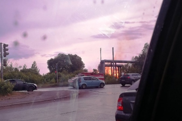 Пламя видно издалека Пламя видно издалека