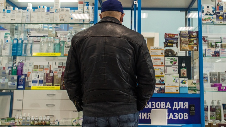 В Кузбасс привезли еще одну партию лекарств от коронавируса. Но сколько именно — неизвестно