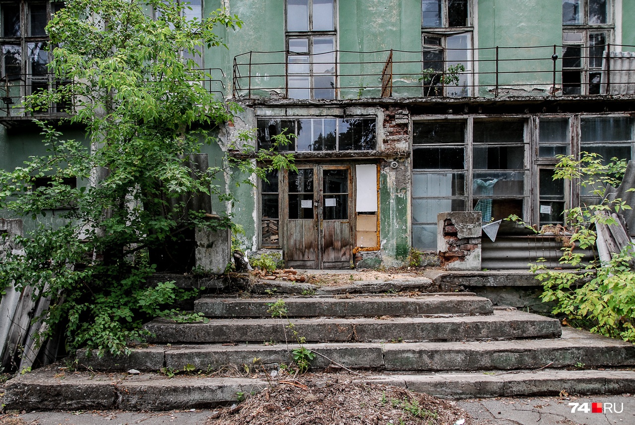 Снести нельзя реставрировать. Запятые расставьте Снести нельзя реставрировать. Запятые расставьте