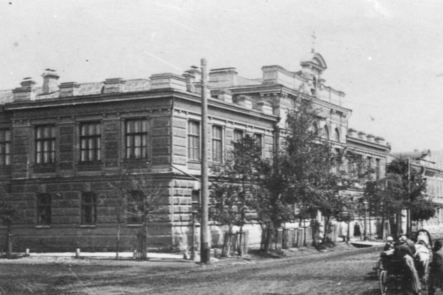 Жители Красноярска могут прогуляться по городу и узнать о его истории Жители Красноярска могут прогуляться по городу и узнать о его истории