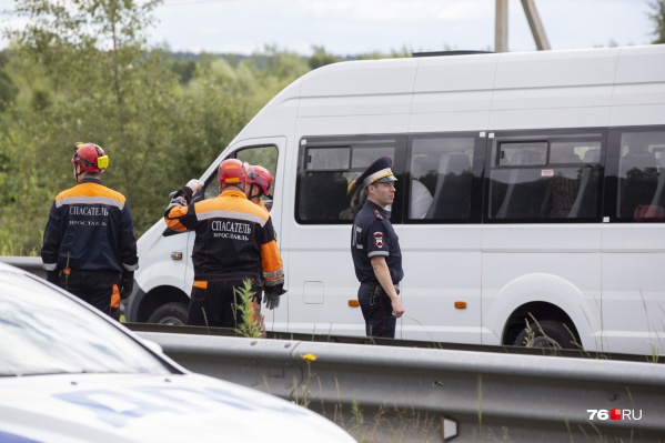 Из-за взрыва автомобиля пострадал рабочий Из-за взрыва автомобиля пострадал рабочий 