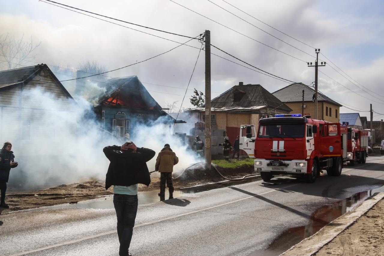 Гарь, слезы, раскаленный воздух: хроника большого пожара в Верхнезаречинском