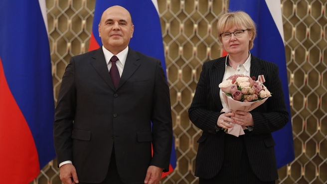 С заместителем генерального директора по научной работе Национального медицинского исследовательского центра имени В.А.Алмазова Министерства здравоохранения Российской Федерации Александрой Конради