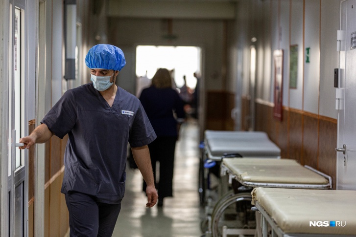 В больницах скончались четыре пациента с коронавирусом