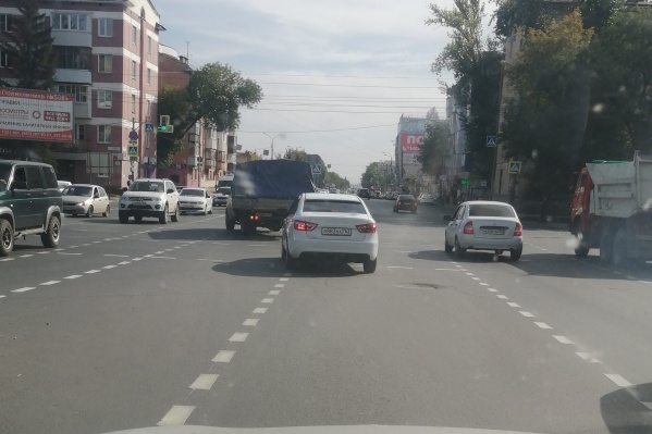 Пока такими пестрыми сделали только два перекрестка в городе Пока такими пестрыми сделали только два перекрестка в городе
