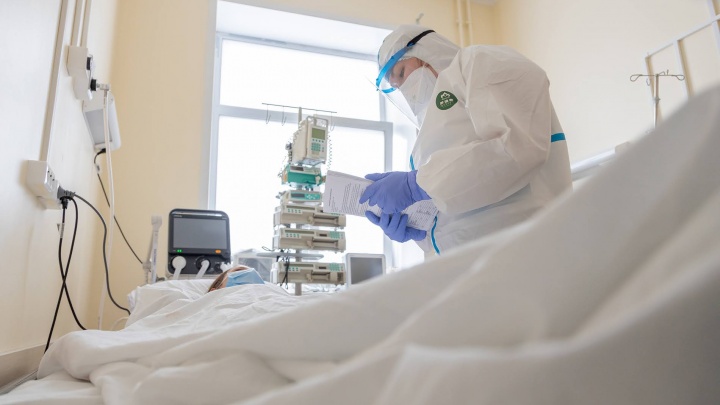 Вспышка коронавируса произошла в кузбасском пансионате для престарелых: заболели 23 человека