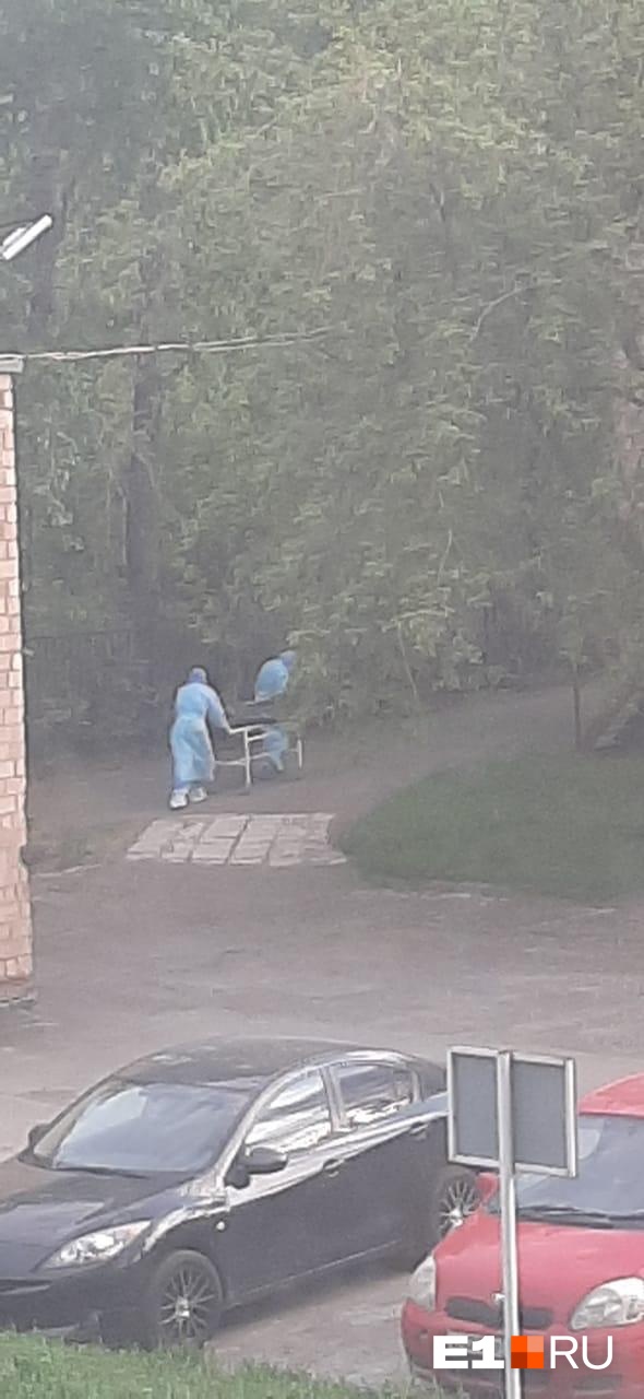 Вид из палаты не самый радостный Вид из палаты не самый радостный