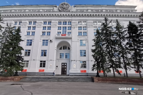 Ранее Михаил Малин говорил, что с кислородом в больницах Кузбасса всё хорошо Ранее Михаил Малин говорил, что с кислородом в больницах Кузбасса всё хорошо
