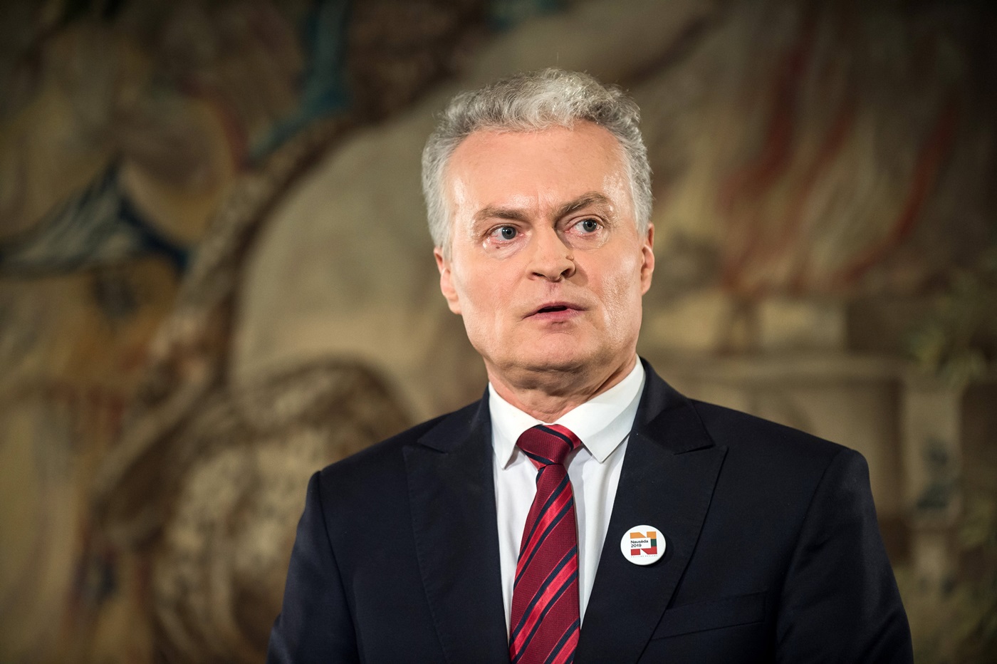 Гитанас Науседа