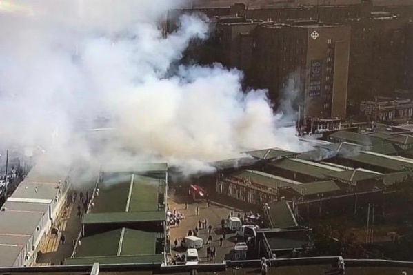 Пожар сдерживают на участке в 900 квадратных метров Пожар сдерживают на участке в 900 квадратных метров