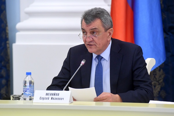 Сергей Меняйло приехал в Омск, чтобы разобраться в проблемах регионального здравоохранения Сергей Меняйло приехал в Омск, чтобы разобраться в проблемах регионального здравоохранения