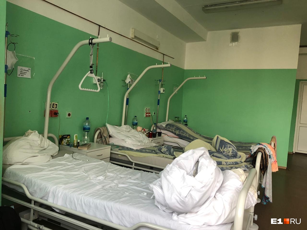 В таких палатах лежат пациенты с подозрением на коронавирус В таких палатах лежат пациенты с подозрением на коронавирус