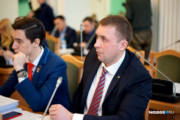 Иван Ивченко обещал ритуальной компании депутатский запрос, которого на самом деле сделать не мог Иван Ивченко обещал ритуальной компании депутатский запрос, которого на самом деле сделать не мог